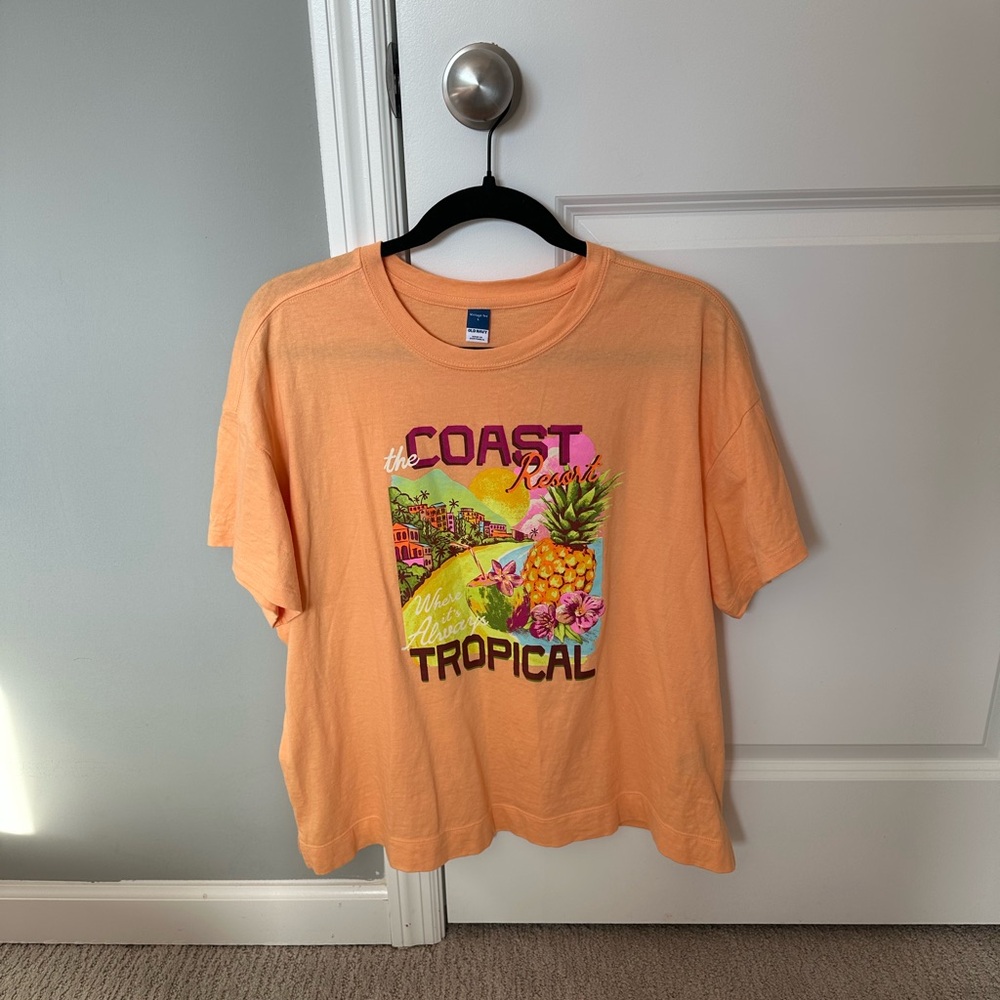 Old Navy Graphic Tee